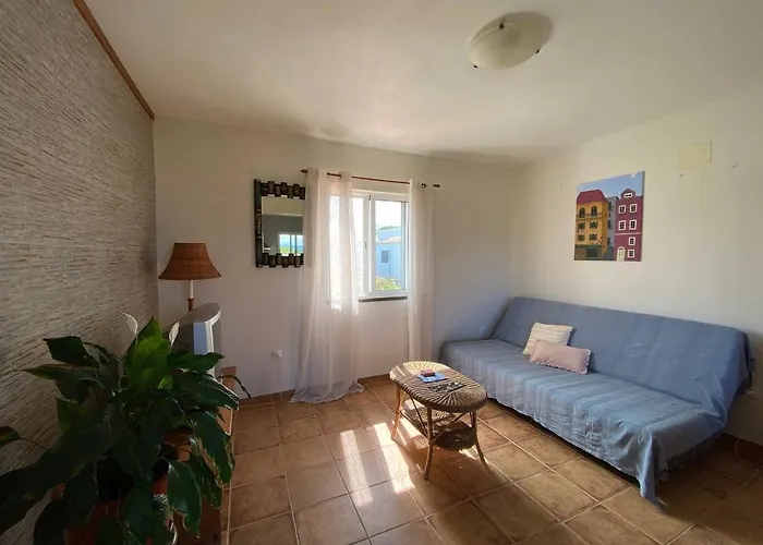 Sunshine House No.2 Madalena (Azores)